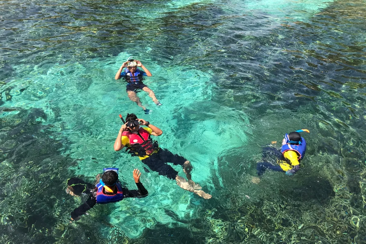 Clear water for snorkelling near Koh Samui